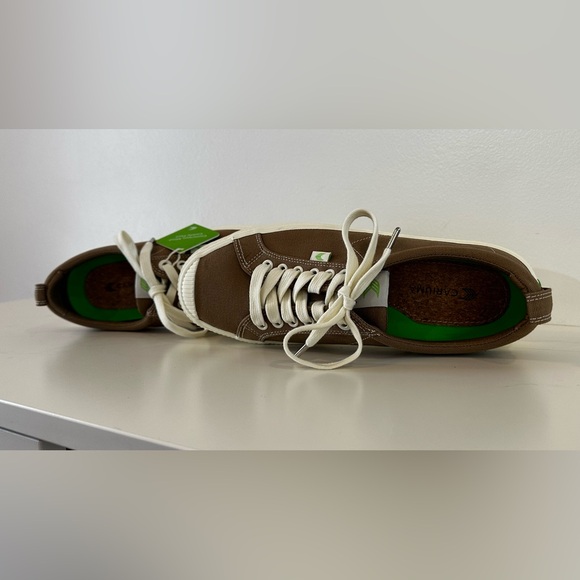 NWT Cariuma OCA Low Sand Contrast Thread Canvas Sneaker Size 10 Women 8.5 Men - Picture 12 of 16